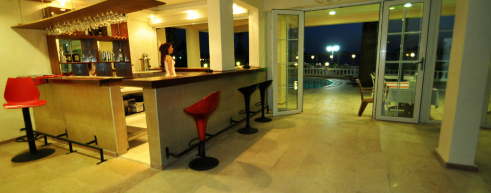 Ado Beach Hotel Turgutreis Exterior foto